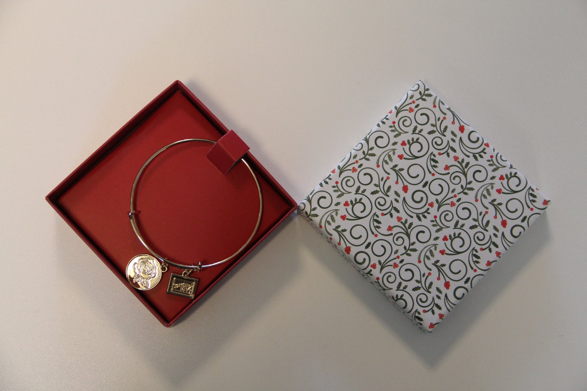 Charming Rose Bracelet