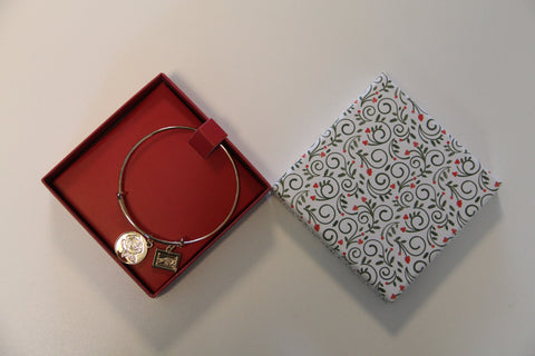 Charming Rose Bracelet